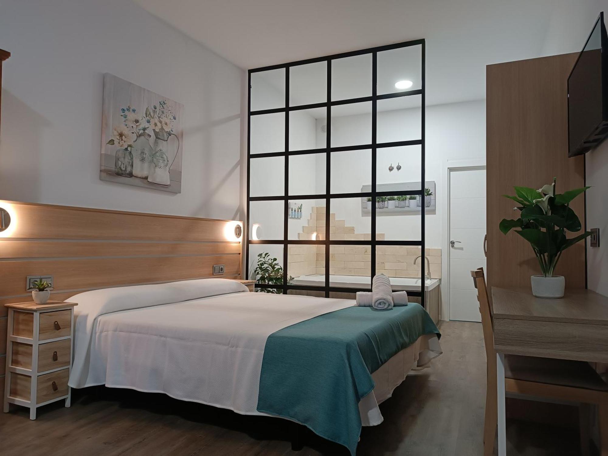 Apartamentos Turisticos Avila Puerta De San Vicente 0-2 Eksteriør billede